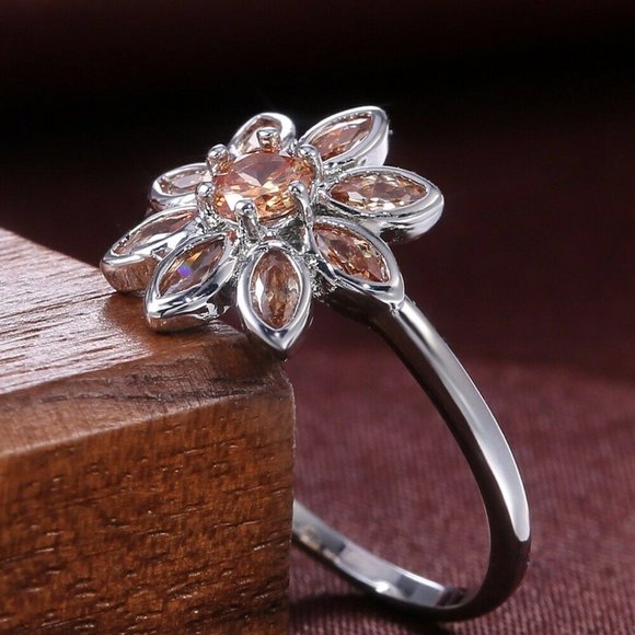 Pretty Flower 925 Silver  Ring - Picture 6 of 8